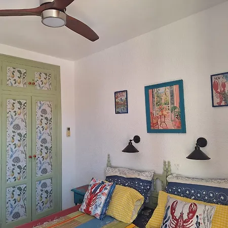 Vakantiehuis Stylish House With Swimming Pool,near & Town, Wifi Dénia