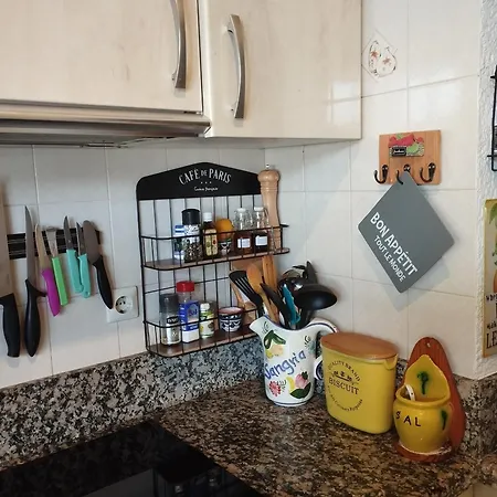 Vakantiehuis Stylish House With Swimming Pool,near & Town, Wifi